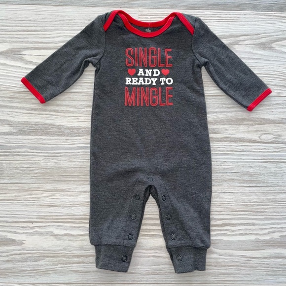 ⭐️Newborn Carters Baby Boys One Piece Outfit ⭐️ - Picture 1 of 3